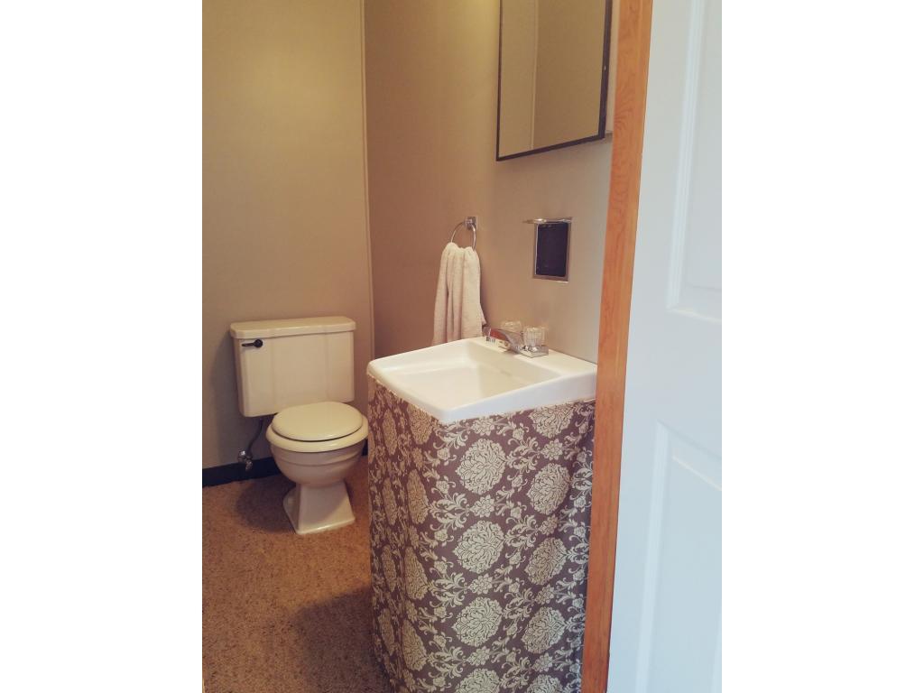 216 Ridgefield Road Endicott, NY 13760 - Photo 4 of 22 Gallery Image 4
