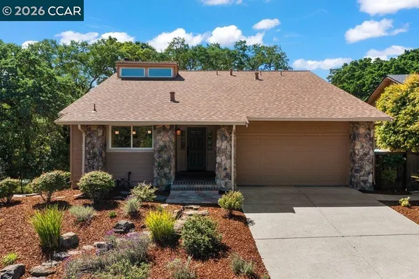 $1,275,000 | 131 St Germain Lane, Pleasant Hill, CA 94523