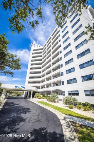$639,500 | 1080 St Joseph Street, Unit 9E, Carolina Beach, NC 28428