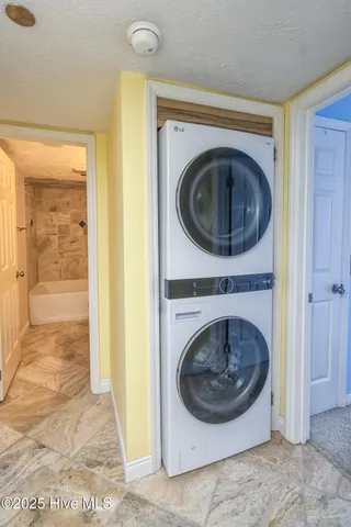 $639,500 | 1080 St Joseph Street, Unit 9E, Carolina Beach, NC 28428