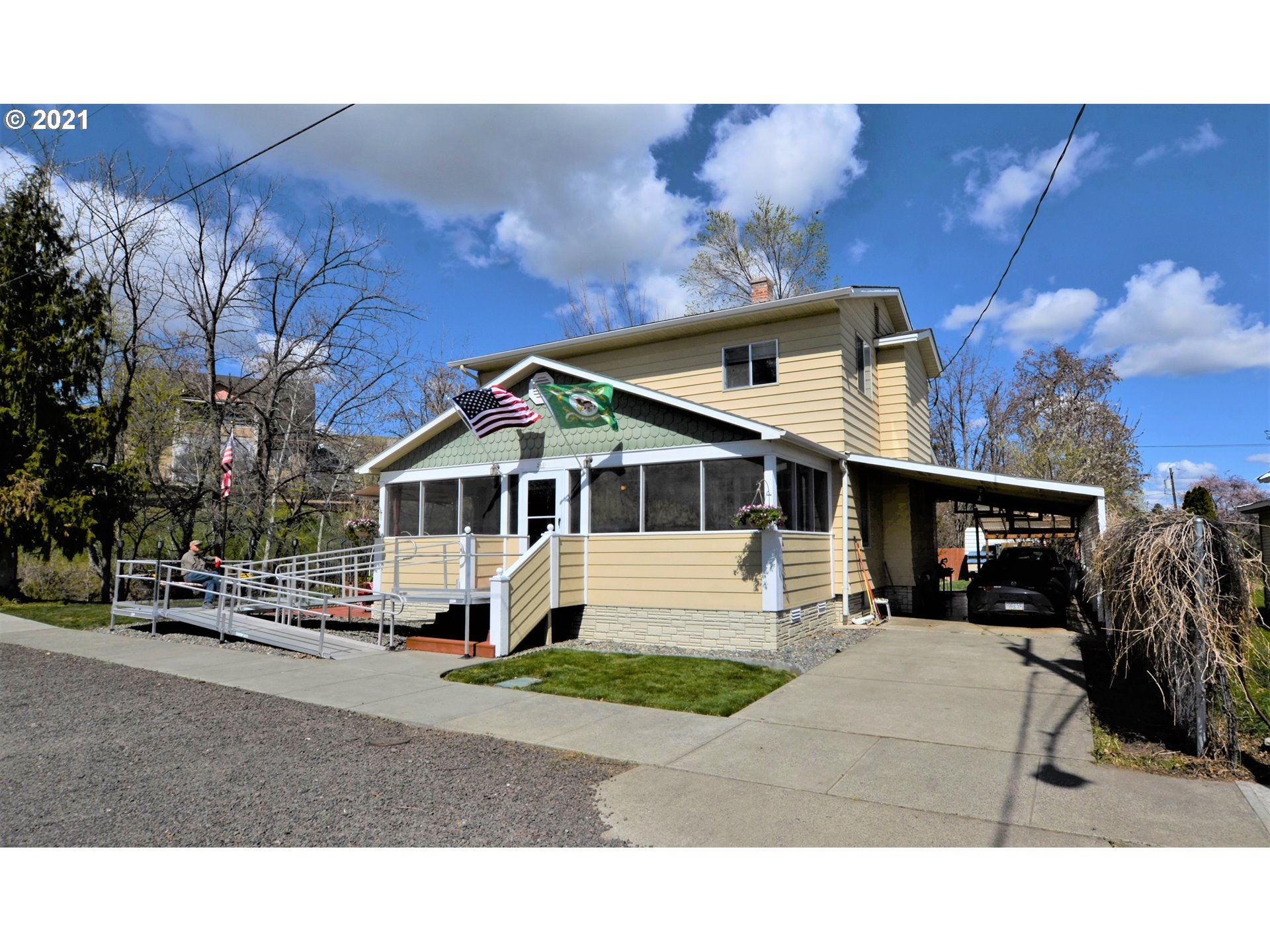 261 Southwest 2nd Street Pilot Rock, OR 97868 - Photo 1 of 31