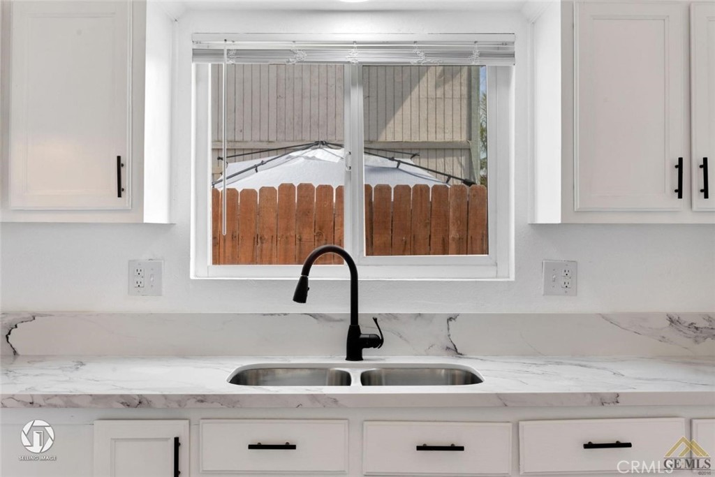 900 Pacheco Road Bakersfield, CA 93307 - Photo 13 of 20
