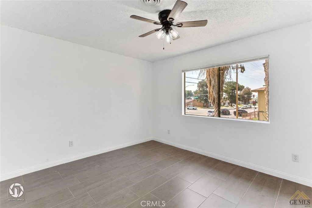 900 Pacheco Road Bakersfield, CA 93307 - Photo 16 of 20