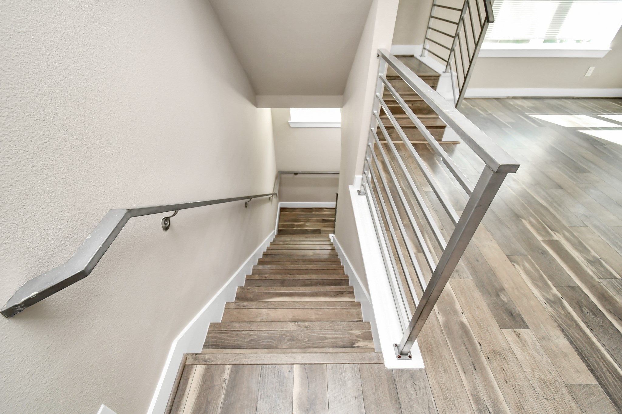 3538 Noah Street Houston, TX 77021 - Photo 6 of 33 a view of entryway