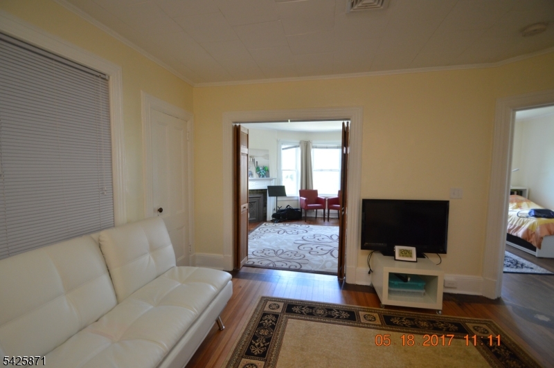 83 Summit Avenue, Unit 3 Summit, NJ 07901 - Photo 3 of 17