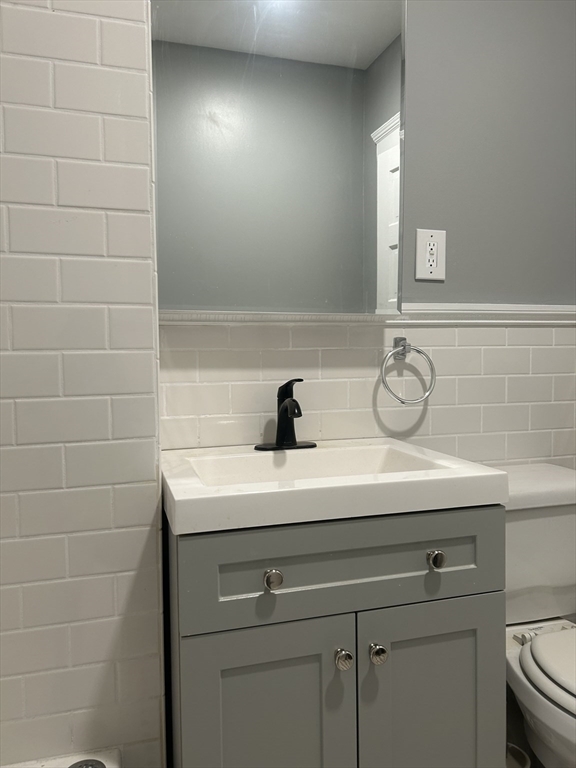 21 Walter Street, Unit 2 Boston, MA 02131 - Photo 17 of 25