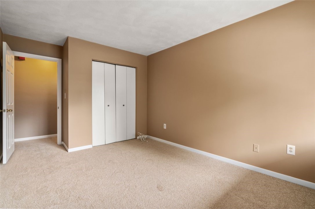 756 Quaker Lane, Unit A210 Warwick, RI 02818 - Photo 12 of 17