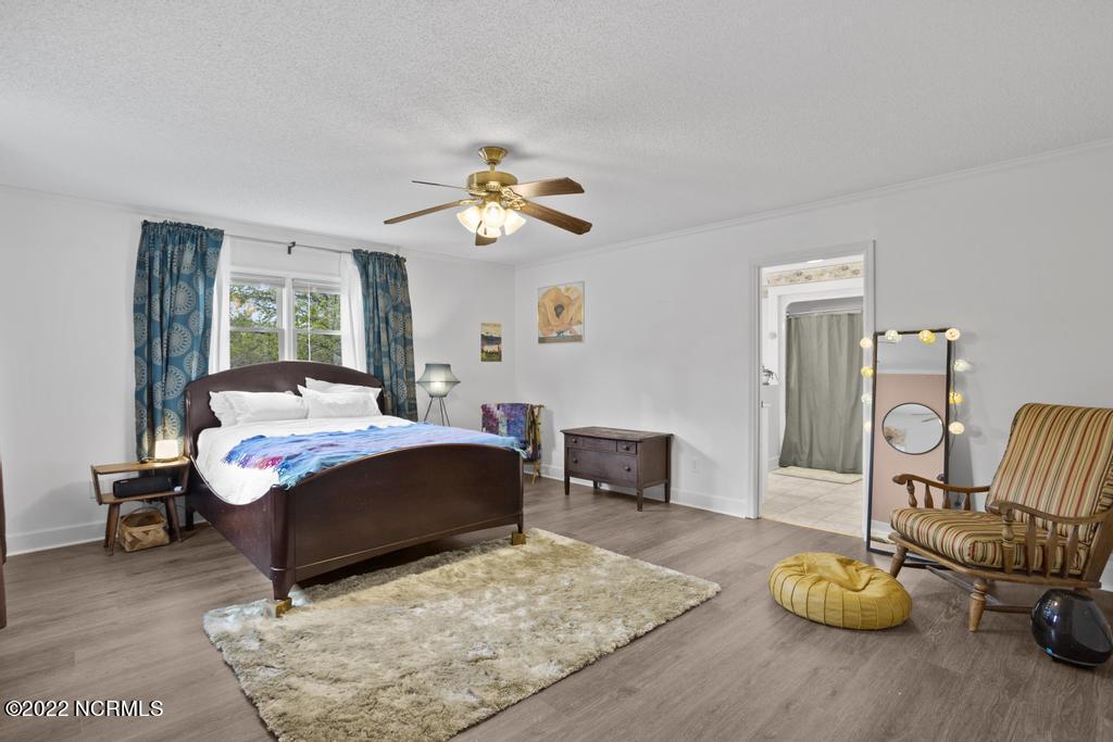 167 Peninsula Manor Road Hubert, NC 28539 - Photo 22 of 39 Master bed