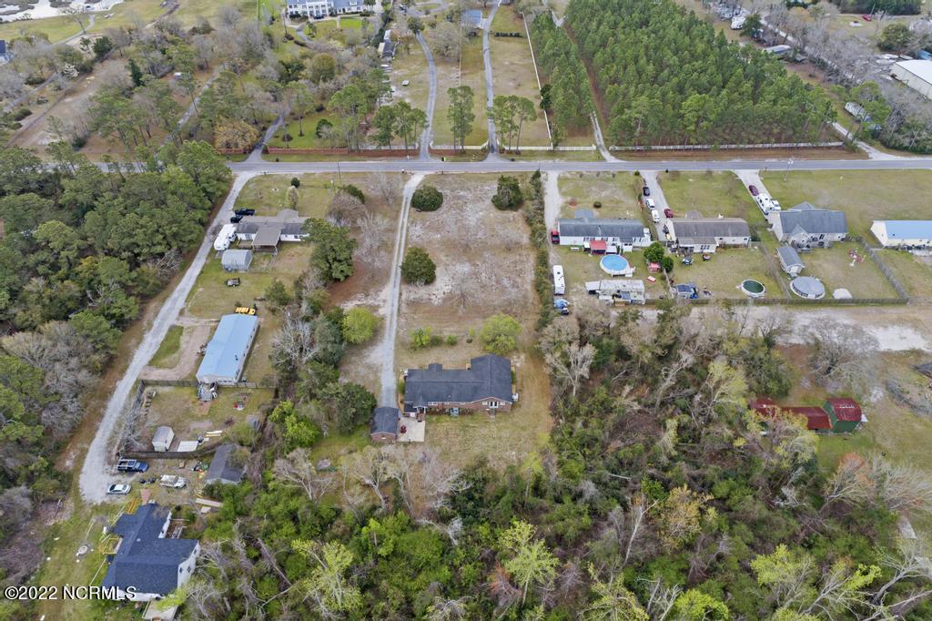 167 Peninsula Manor Road Hubert, NC 28539 - Photo 34 of 39 DJI_0465