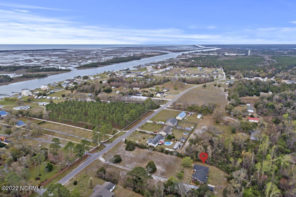 167 Peninsula Manor Road Hubert, NC 28539 - Photo 36 of 39 DJI_0456L