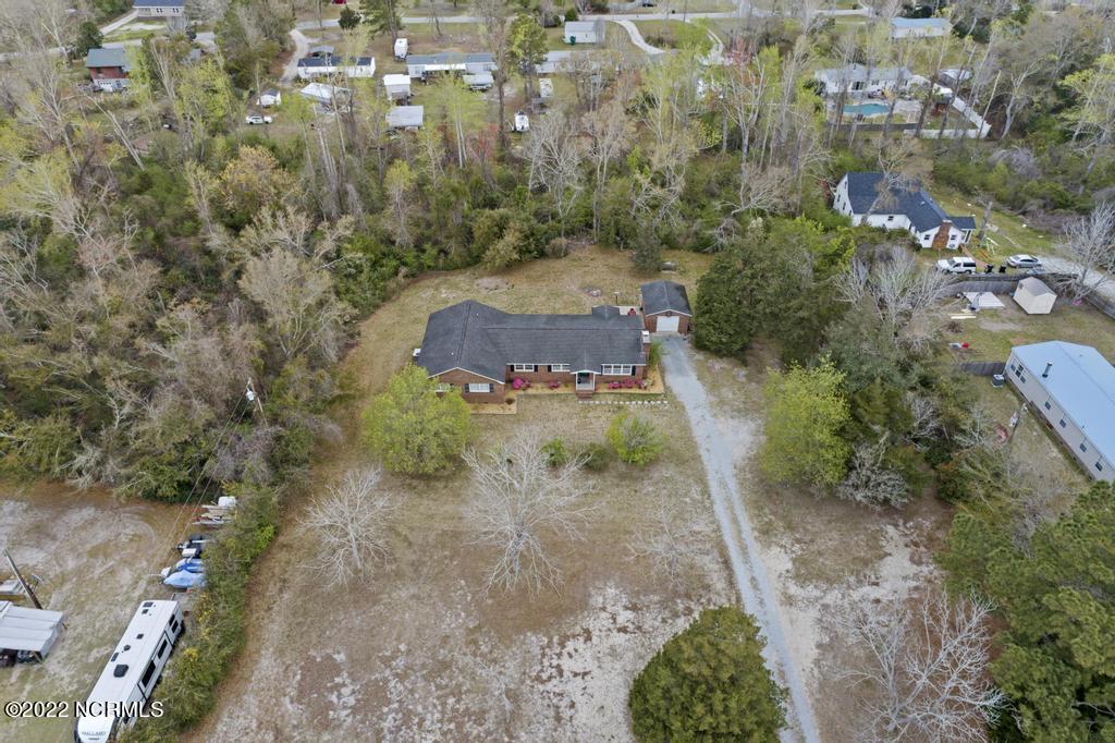 167 Peninsula Manor Road Hubert, NC 28539 - Photo 4 of 39 DJI_0450