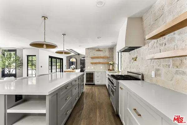 $19,995 | 9559 Sherwood Forest Lane, Beverly Hills, CA 90210