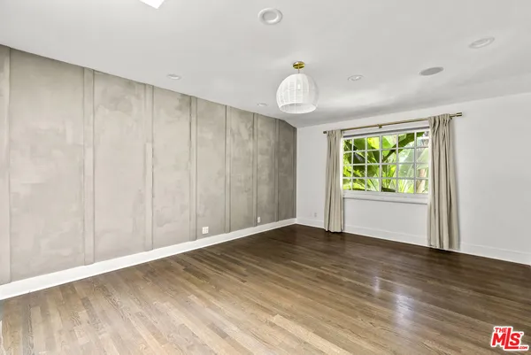 $19,995 | 9559 Sherwood Forest Lane, Beverly Hills, CA 90210