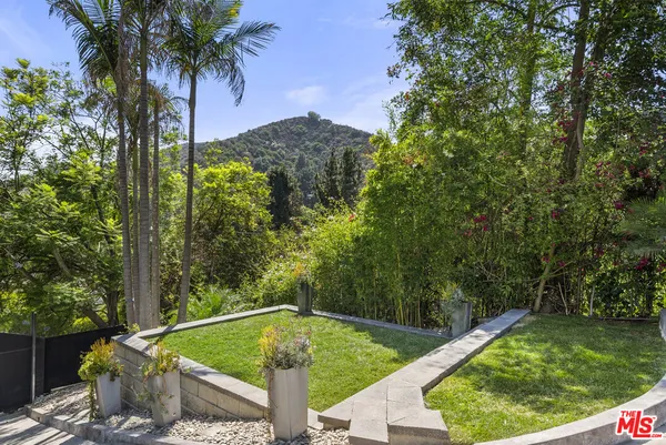 $19,995 | 9559 Sherwood Forest Lane, Beverly Hills, CA 90210