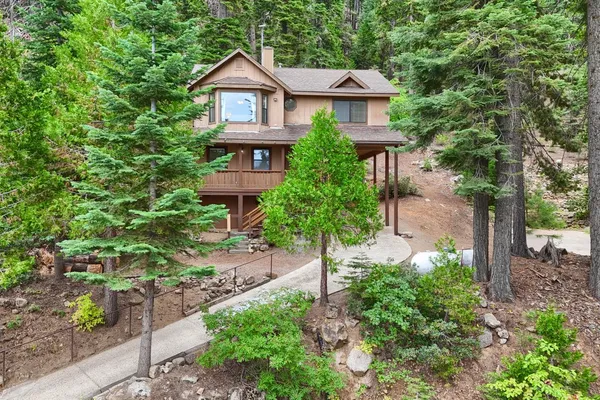 a house view with a outdoor space