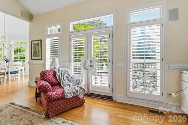 $700,000 | 6208 Highview Road, Matthews, NC 28104