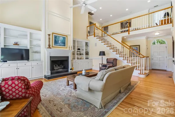 $700,000 | 6208 Highview Road, Matthews, NC 28104