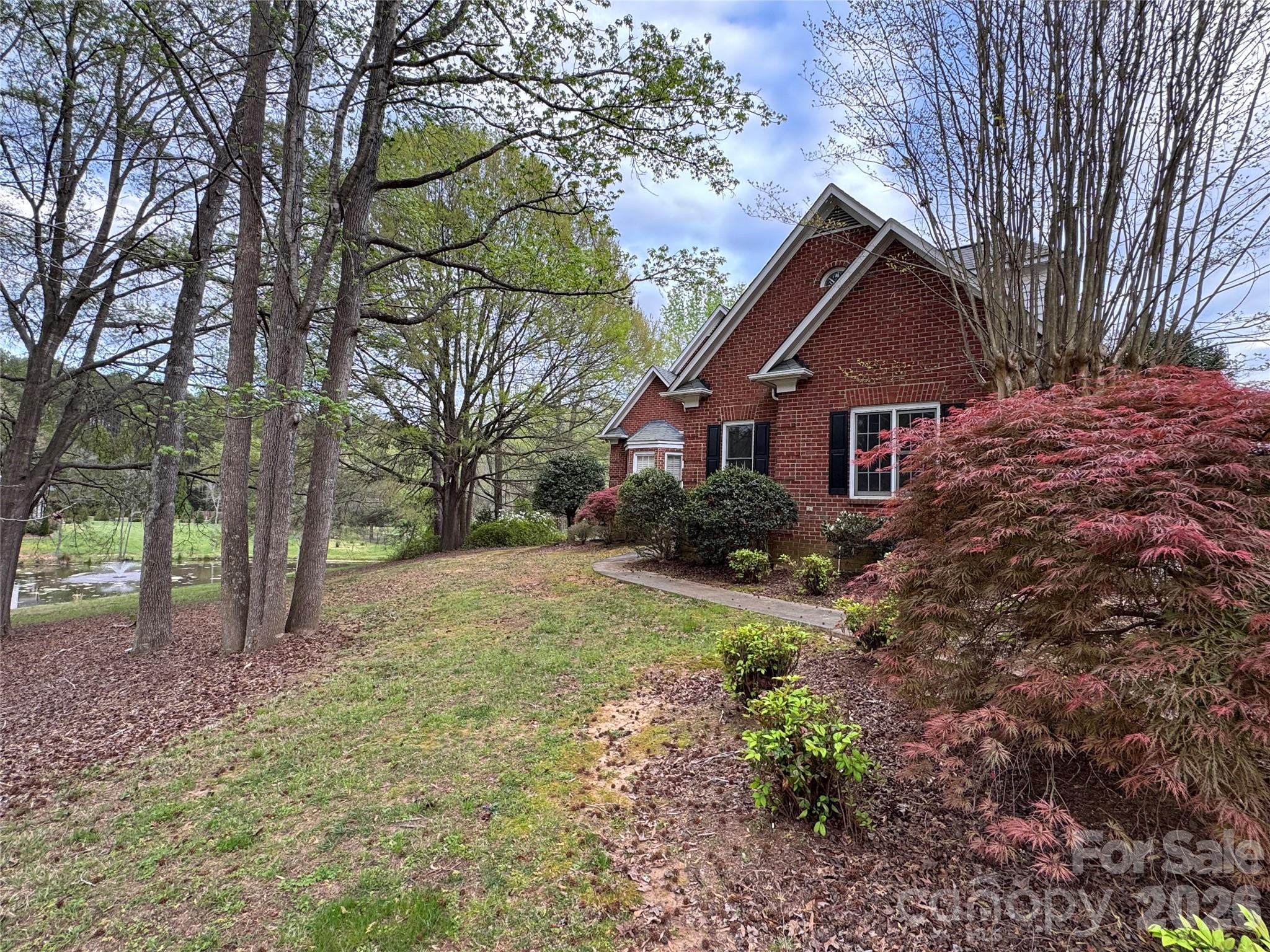 6208 Highview Road Matthews, NC 28104 - Photo 3 of 9