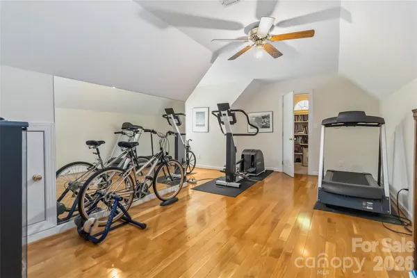 $700,000 | 6208 Highview Road, Matthews, NC 28104