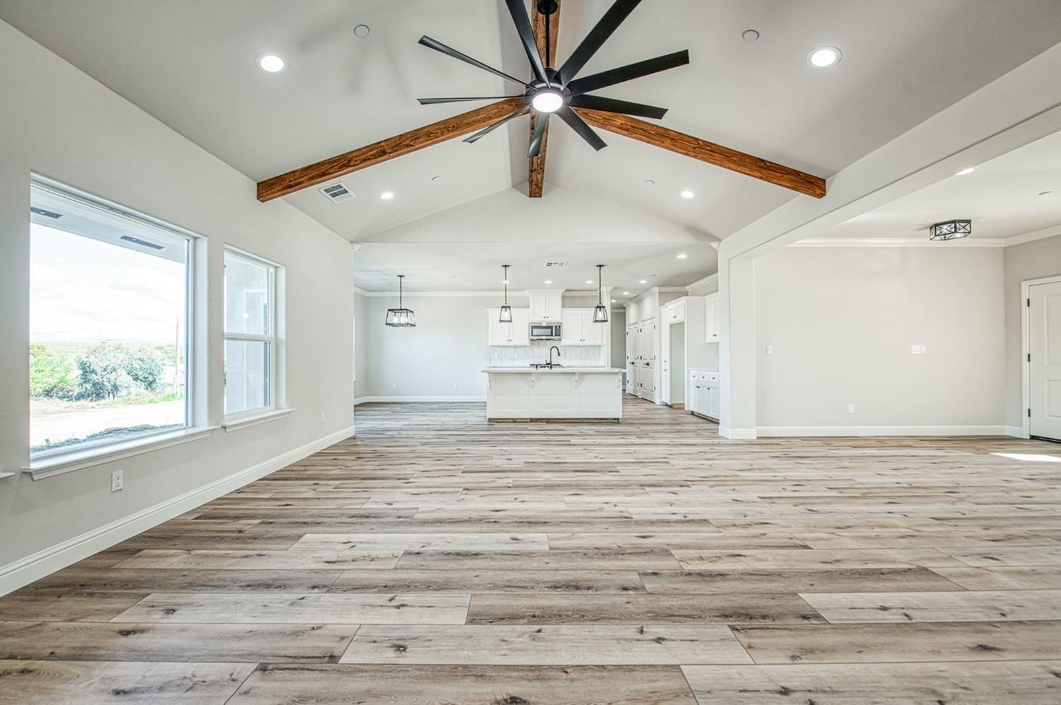 11271 Mountain View Drive Madera, CA 93636 - Photo 18 of 73 a view of an empty room