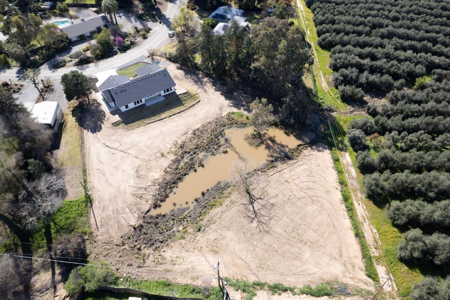 11271 Mountain View Drive Madera, CA 93636 - Photo 2 of 73