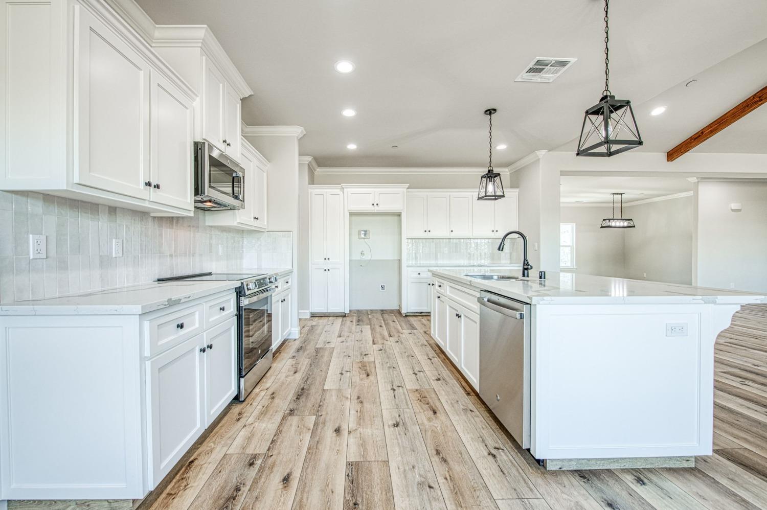 11271 Mountain View Drive Madera, CA 93636 - Photo 32 of 73