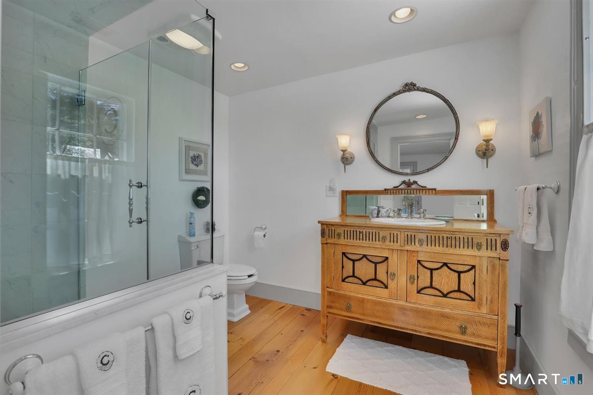 30 Knowles Road East Hampton, CT 06456 - Photo 16 of 40