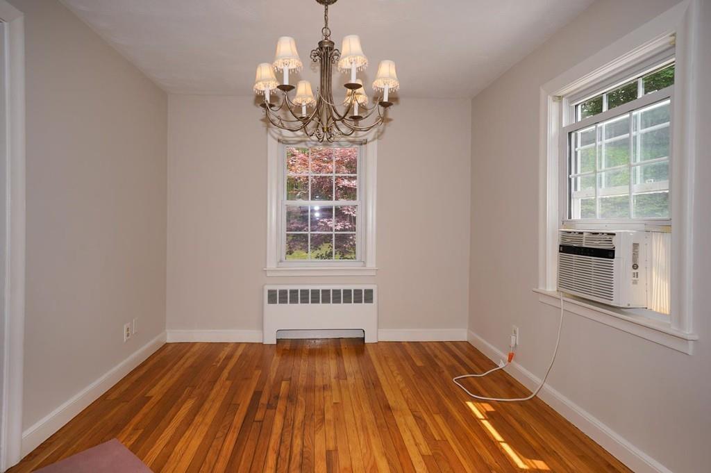 21 Corcoran Road Burlington, MA 01803 - Photo 4 of 31 Gallery Image 4