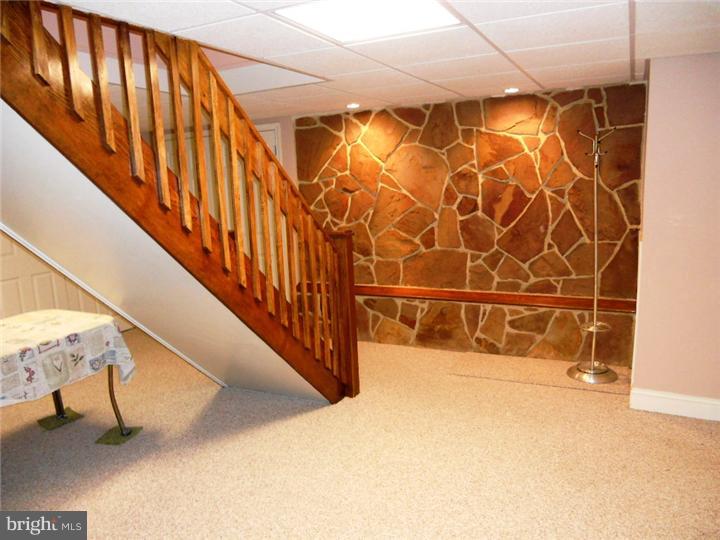 309 Hemlock Lane Springfield, PA 19064 - Photo 14 of 16 Basement - Finished