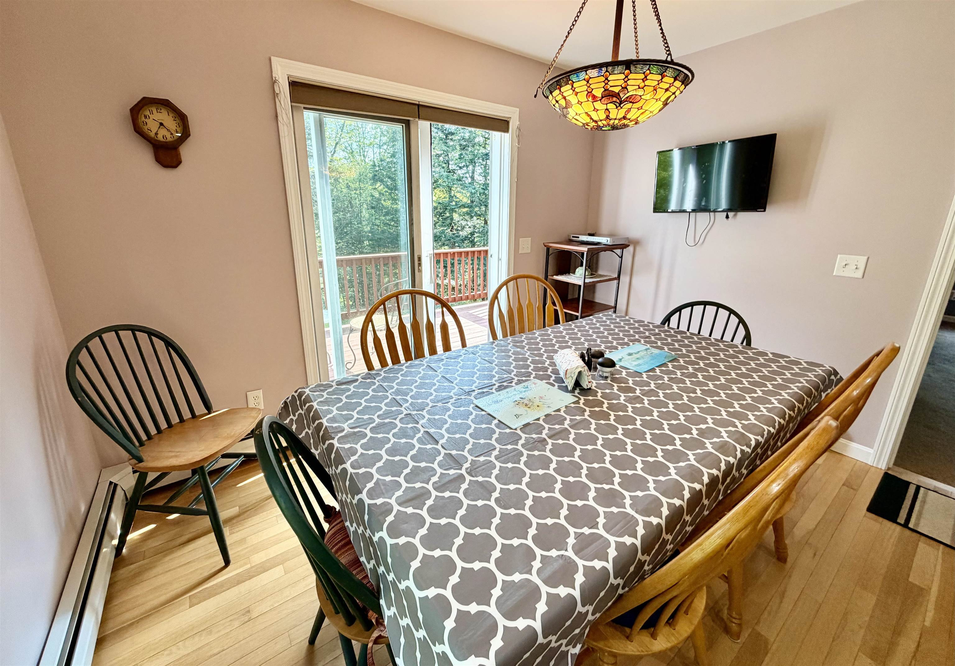 52 Ruth Way Wilmington, VT 05363 - Photo 15 of 59