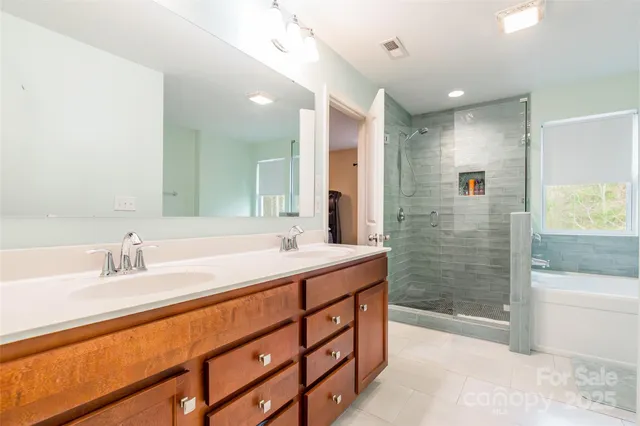 $460,000 | 352 Nantucket Way, Rock Hill, SC 29732