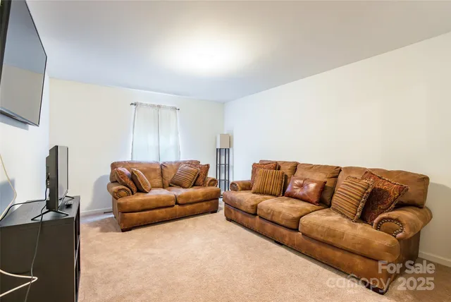 $460,000 | 352 Nantucket Way, Rock Hill, SC 29732