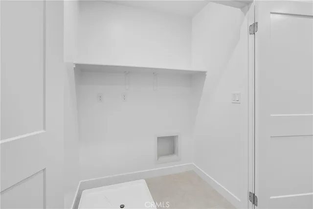 a bathroom with a toilet