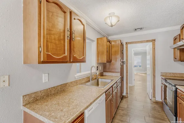 $210,000 | 5210 Tom Stafford Drive, Kirby, TX 78219