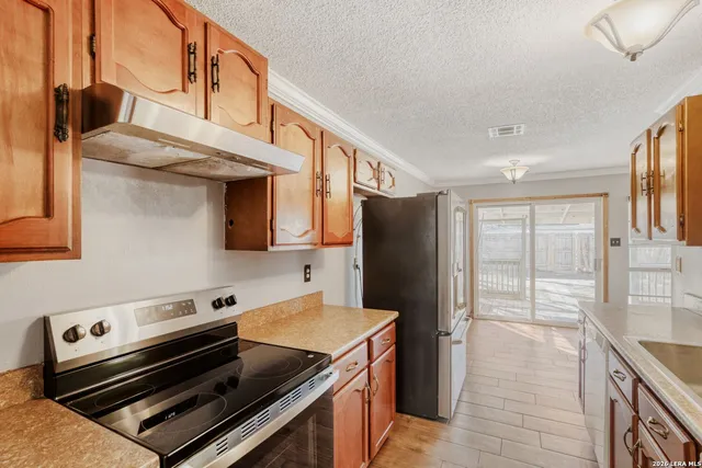 $210,000 | 5210 Tom Stafford Drive, Kirby, TX 78219