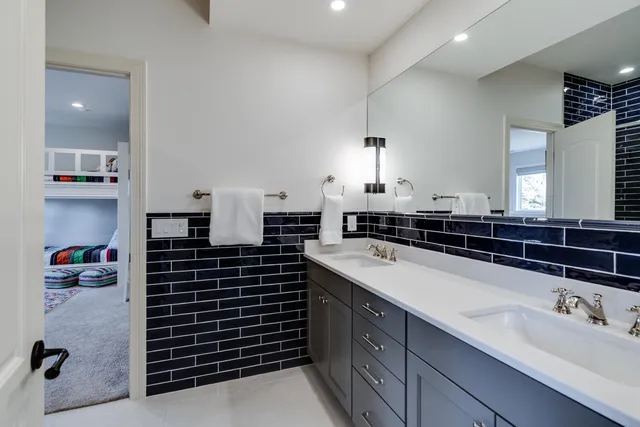 $4,500,000 | 9809 Trappers Trail, Middleton, WI 53562