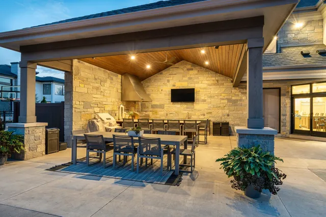 $4,500,000 | 9809 Trappers Trail, Middleton, WI 53562