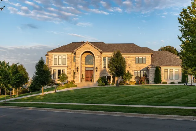 $4,500,000 | 9809 Trappers Trail, Middleton, WI 53562