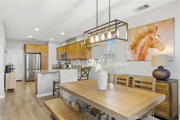 $649,000 | 31752 Green Oak Way, Temecula, CA 92592