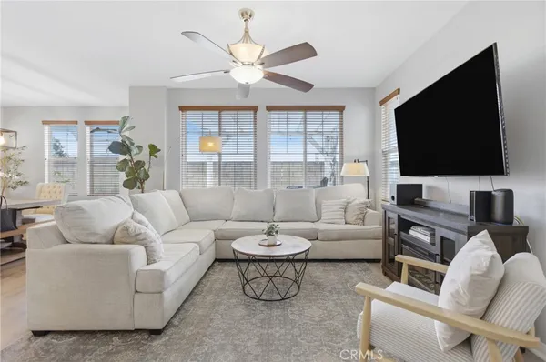 $649,000 | 31752 Green Oak Way, Temecula, CA 92592