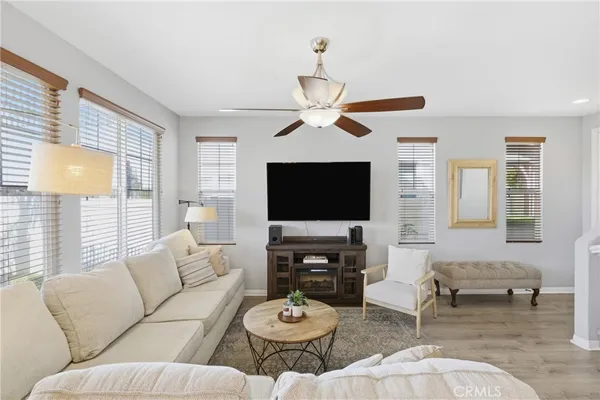 $649,000 | 31752 Green Oak Way, Temecula, CA 92592