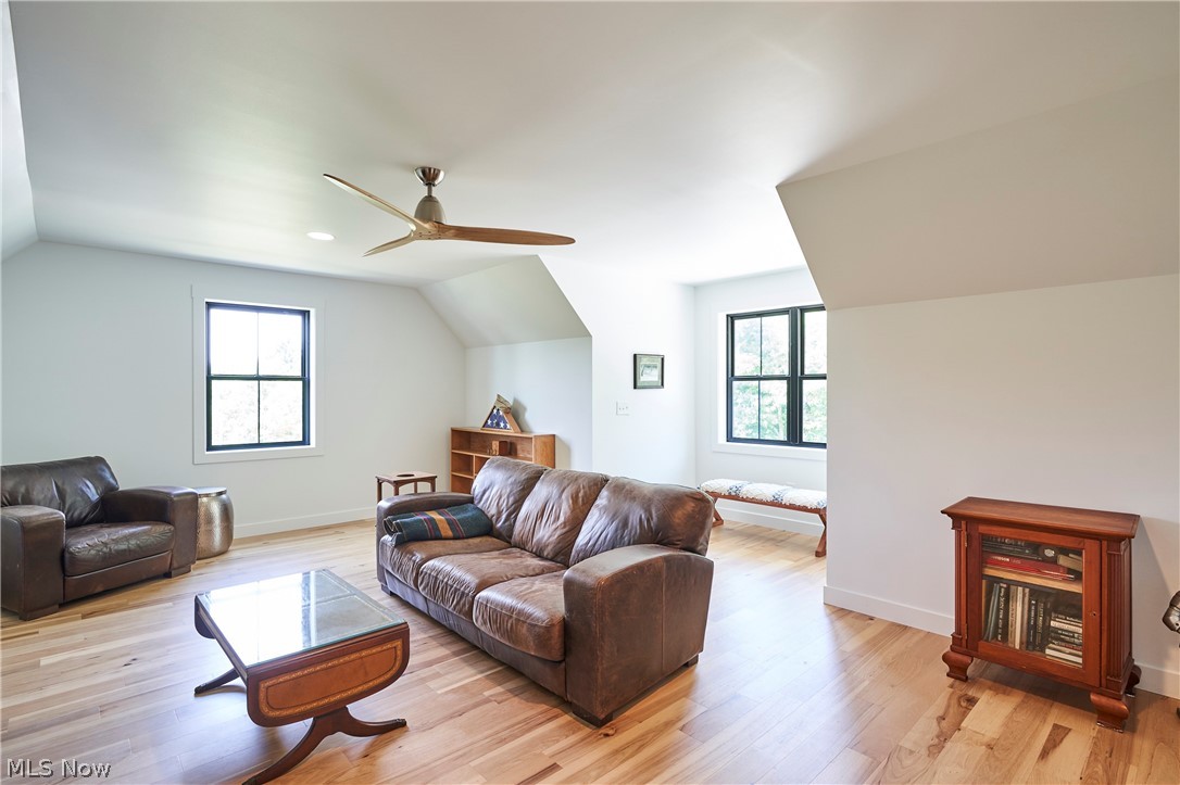10211 Auburn Road Chardon, OH 44024 - Photo 6 of 35 Gallery Image 6