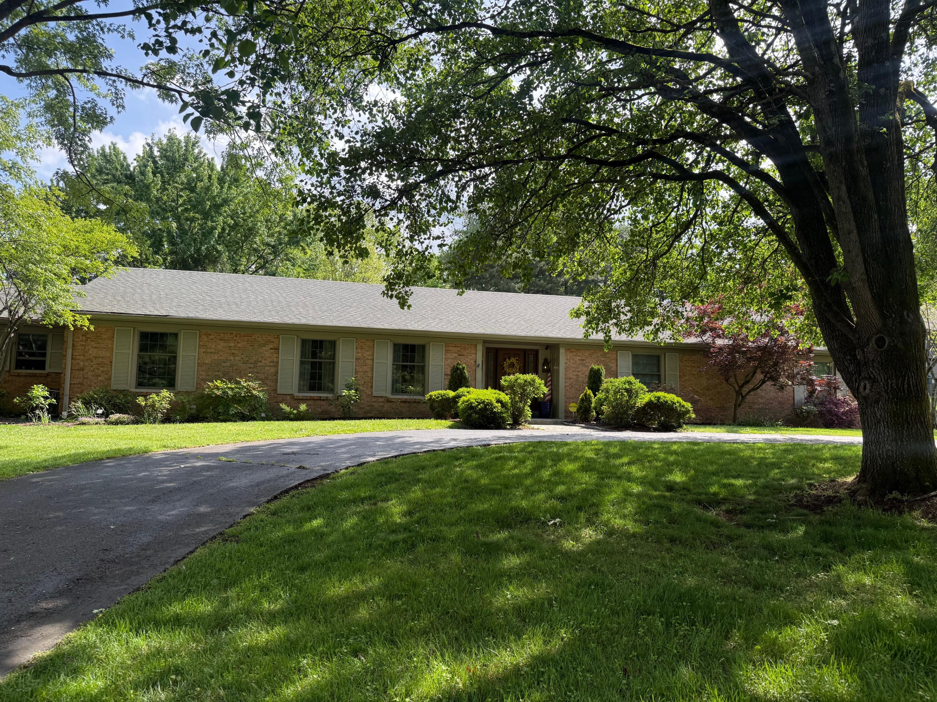 908 Turkey Foot Road Lexington, KY 40502 - Photo 1 of 4 IMG_3461
