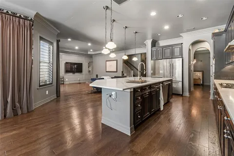 $1,100,000 | 14320 Avon Farms Drive, Tampa, FL 33618