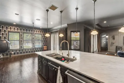 $1,100,000 | 14320 Avon Farms Drive, Tampa, FL 33618