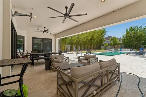 $1,100,000 | 14320 Avon Farms Drive, Tampa, FL 33618