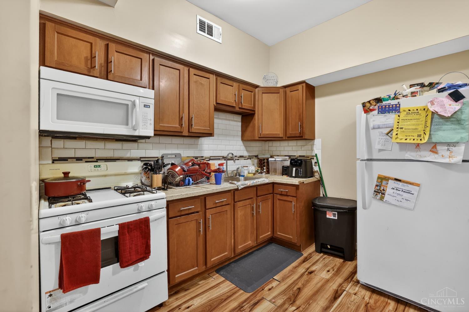 7049 Montgomery Road Silverton, OH 45236 - Photo 54 of 67