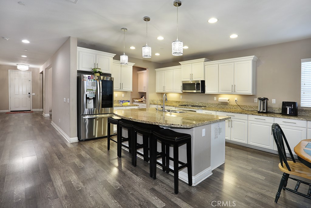 12253 Baird Way Riverside, CA 92505 - Photo 18 of 57