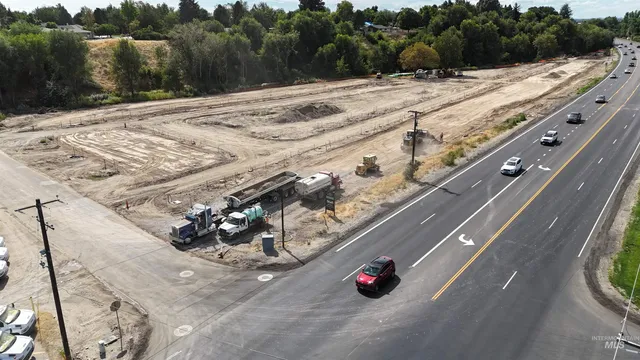 $474,900 | 8329 West Mocha Lane, Garden City, ID 83714