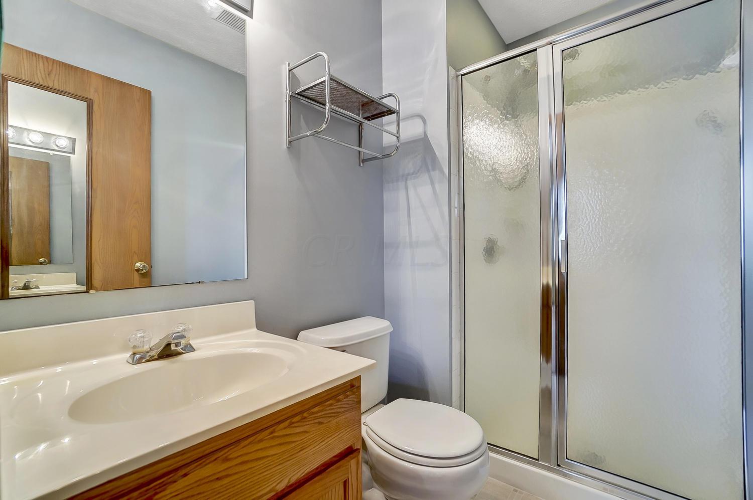 4492 Nickerson Road Columbus, OH 43228 - Photo 17 of 36 Gallery Image 17